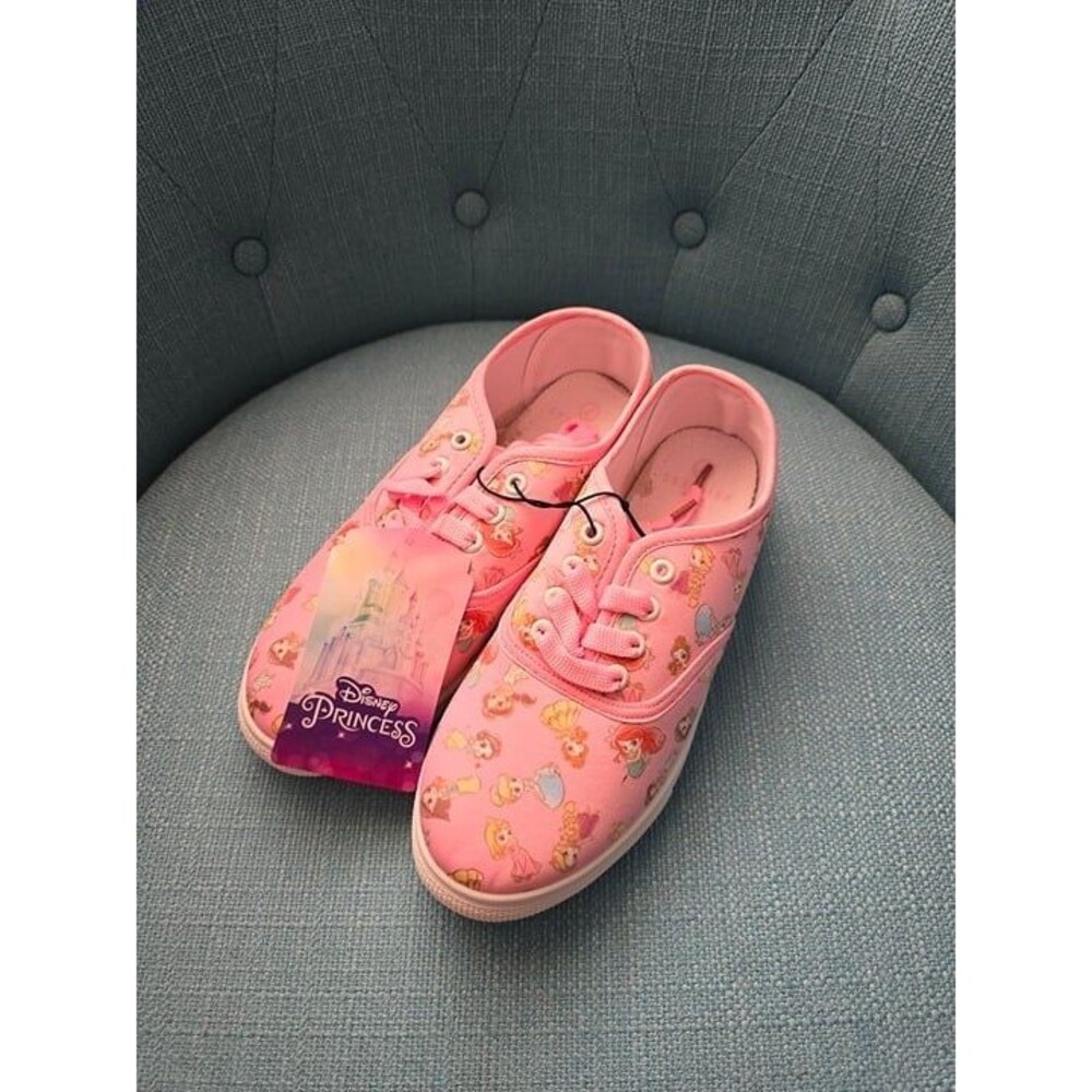 Hot Topic Disney Princess Chibi Lace-Up Sneakers NEW
